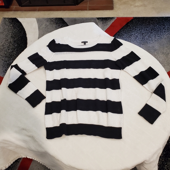 Express Sweaters - Express Black & White Long Sleeve Top Size Large